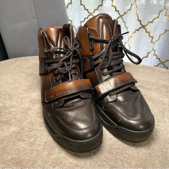 VGUC Vintage Louis Vuitton men’s leather boots shoe size 9 main image 9